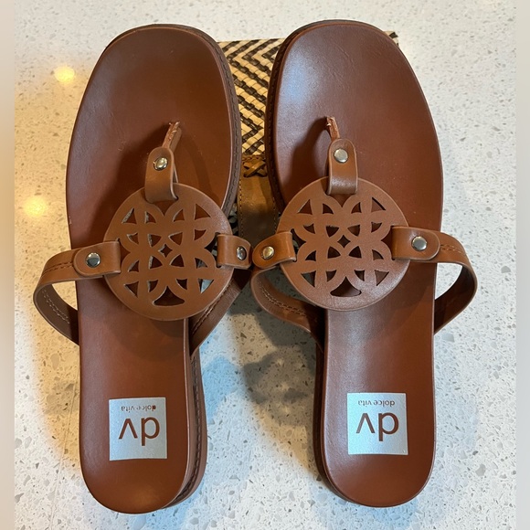 DV by Dolce Vita, Cordell Tan/Saddle/Brown Sandals - Picture 1 of 4
